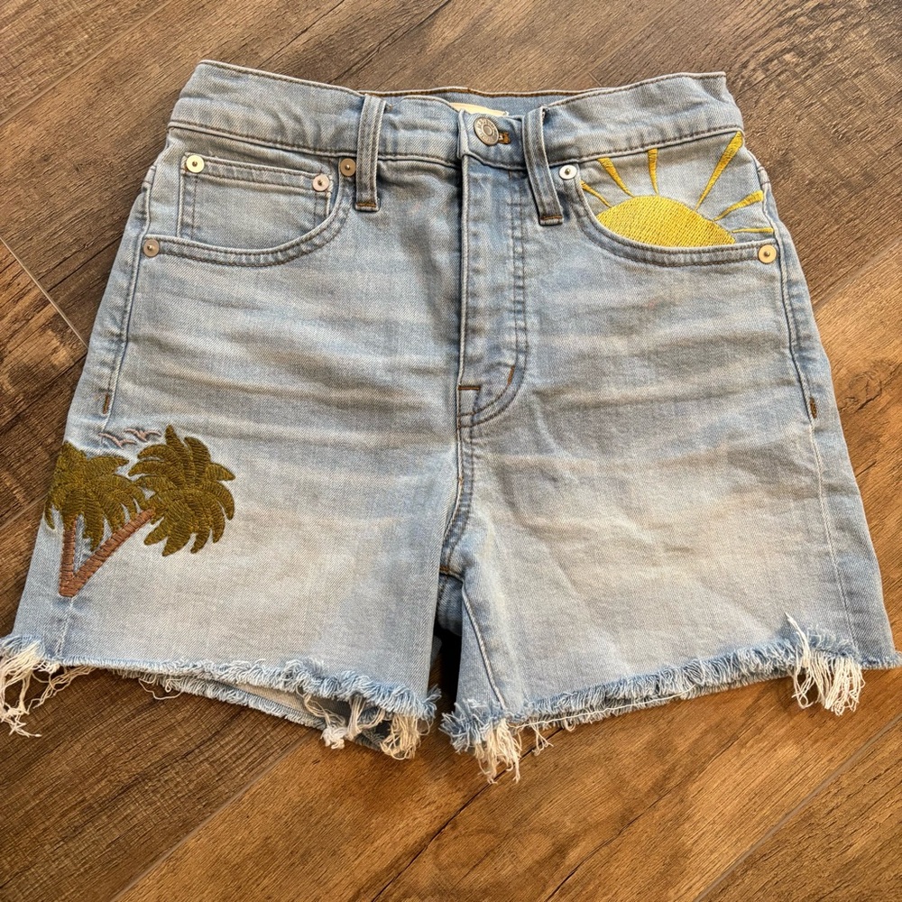 Madewell Denim Shorts 24 CutOff Palm Sun Bird Embroidery HighWaist Beach Raw Hem